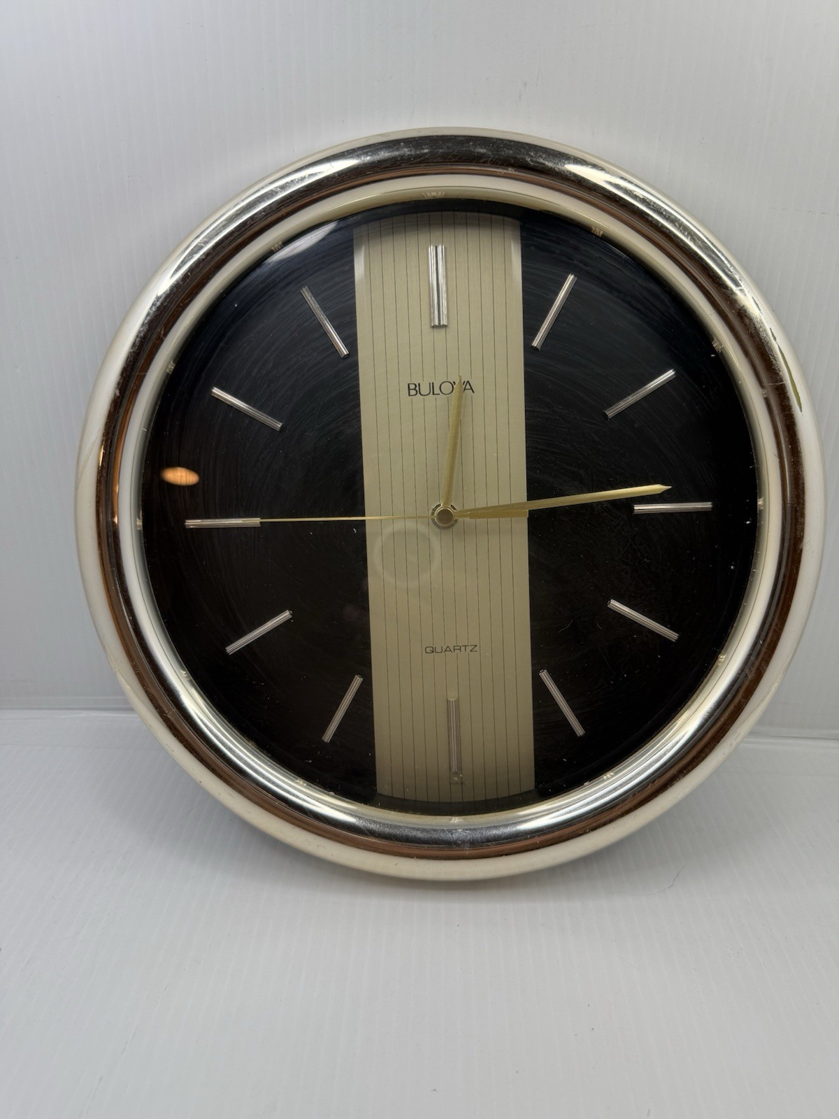 Vintage Bulova Wall Clock Gold Rim Round