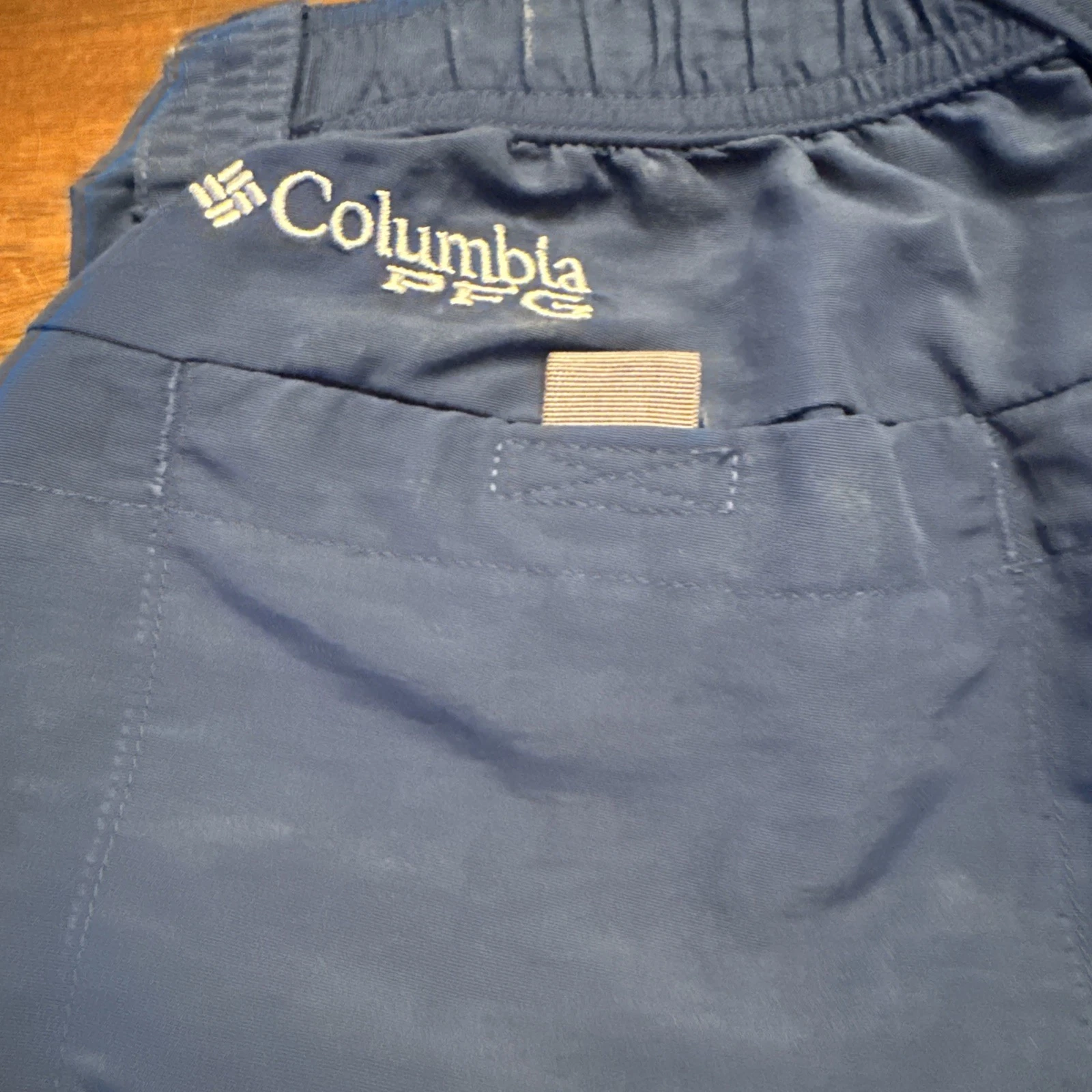 Columbia PFG Cargo Shorts Mens Small 32 Navy Blue Omni Shade Fishing Outdoor