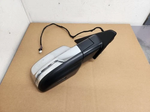 2022 Ram 1500 Right Door Mirror Chrome Blind Spot Signal 68502586AB OEM #C888
