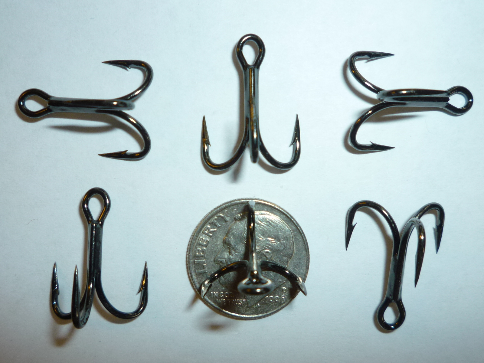 (25) VMC 4X OSHAUGHNESSY TREBLE HOOKS (SIZE 6) BLACK (9626BN) BULK 9626 BN