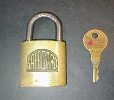 Vintage Antique Brass SAFEGARD Slaymaker Padlock Lock & Key Made In USA Works 