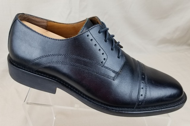 bass black dress shoes