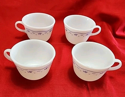 4 Vintage Corning Pyrex Blue Flowers 8 oz Coffee Cups Mugs Milk Glass