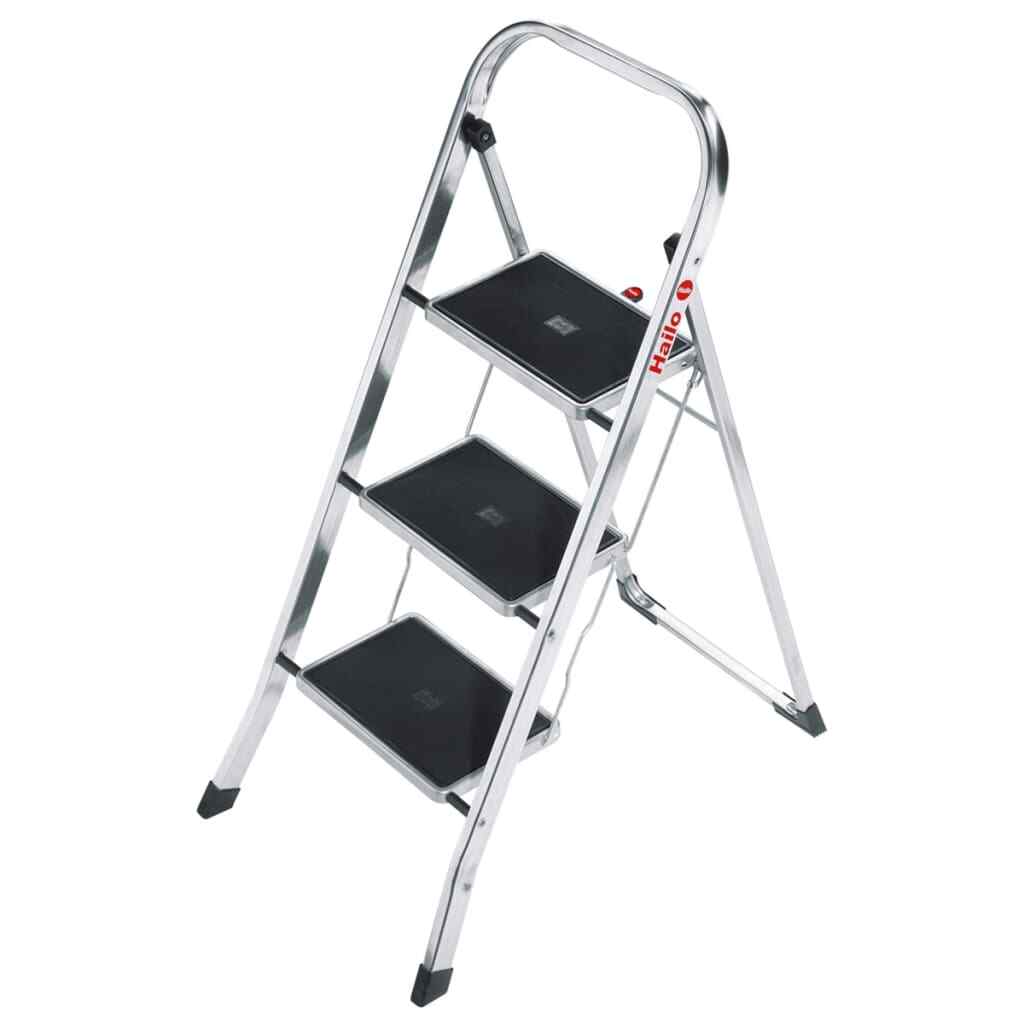 Escabeau Hailo K30 3 marches pour nettoyer les vitres et ranger la cuisine