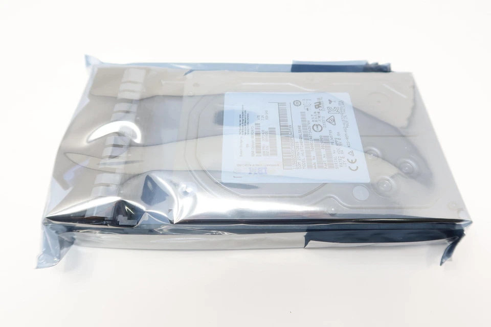 00Y2426 00Y5826 IBM 4TB 7.2K 6G 3.5" SAS System Storage Hard Drive - Image 3 of 3