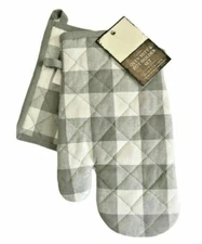 Grainhouse Potholder Oven Mitt Set  Buffalo Check Plaid Country Gray White Set 2