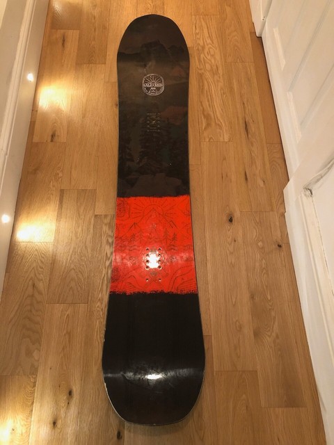 salomon super 8 snowboard 2019