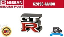 NISSAN ORIGINALE SKYLINE GTR GT-R R34 EMBLEMA ANTERIORE 62896-AA400 OEM JDM
