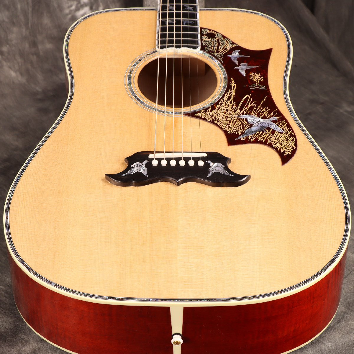 【Gibson　CustomShop　DovesIn　 Flight 2009】 Acoustic Guitar Gibson Custom Shop Doves In Flight 2009