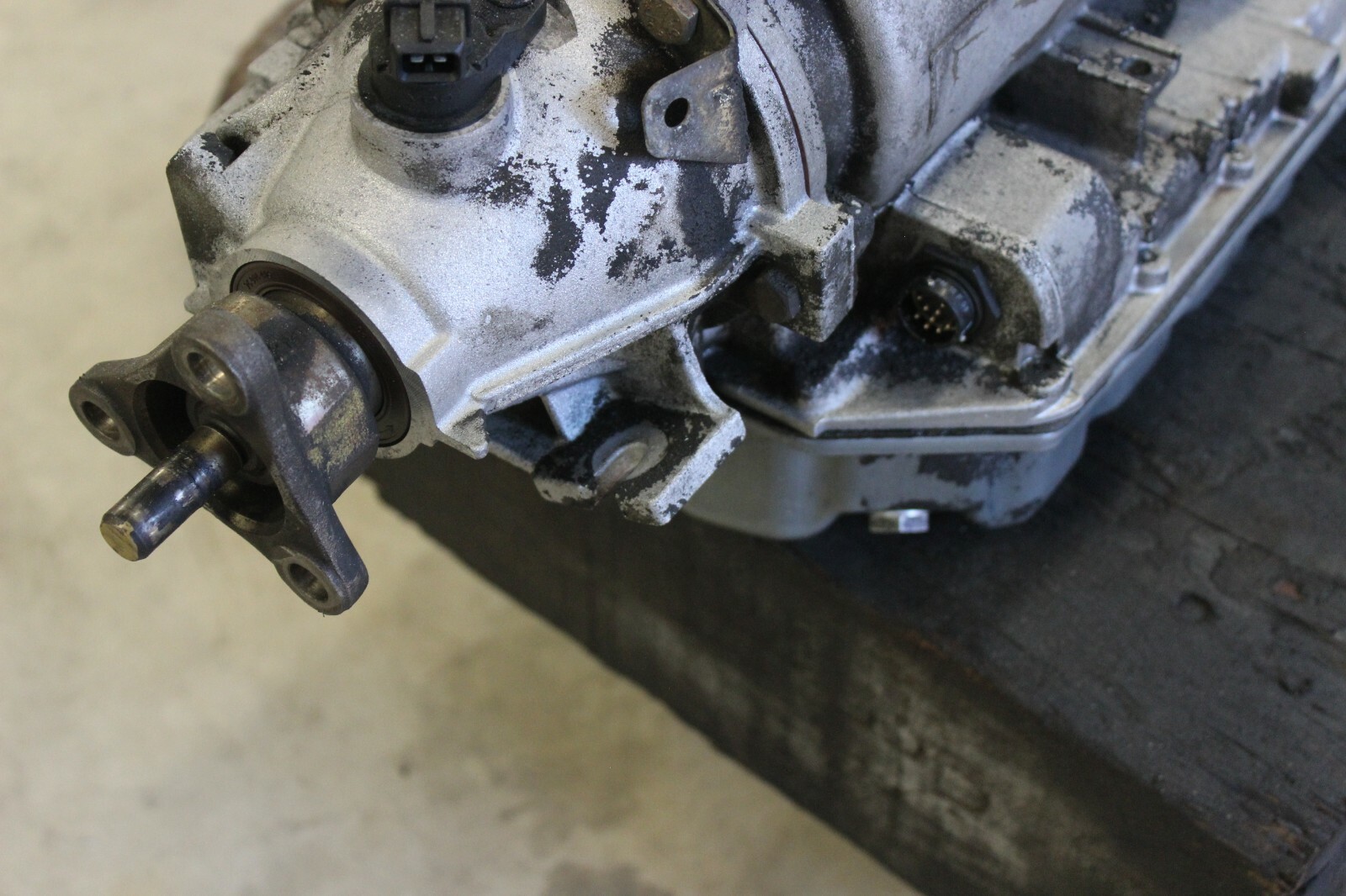 BMW OEM E36 325I AUTOMATIC TRANSMISSION A4S 310R LF W/ TORQUE