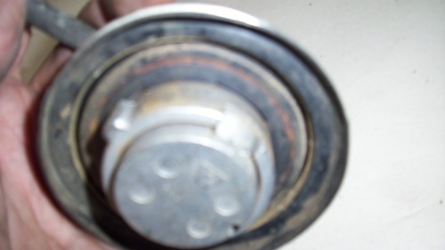 HONDA TRX350D FOREMAN 350 OEM GAS CAP H1124 1988 - Picture 6 of 10
