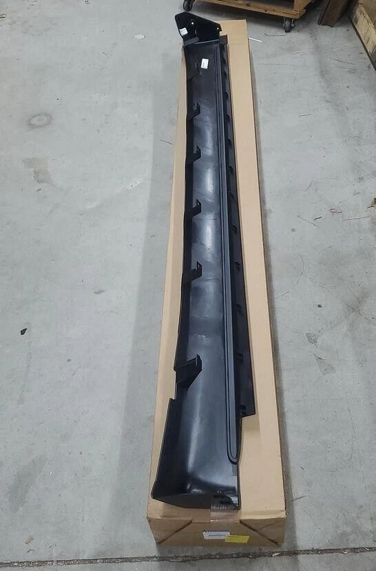 OEM MOPAR 2011-2025 DODGE DURANGO PAINEL BALANCIM EXTERIOR MOLDURA ACABAMENTO LADO ESQUERDO - Imagem 2 de 3