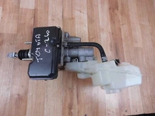 Toyota Camry VIII XV70 2019+ pump buster brake modulator 47210-33620