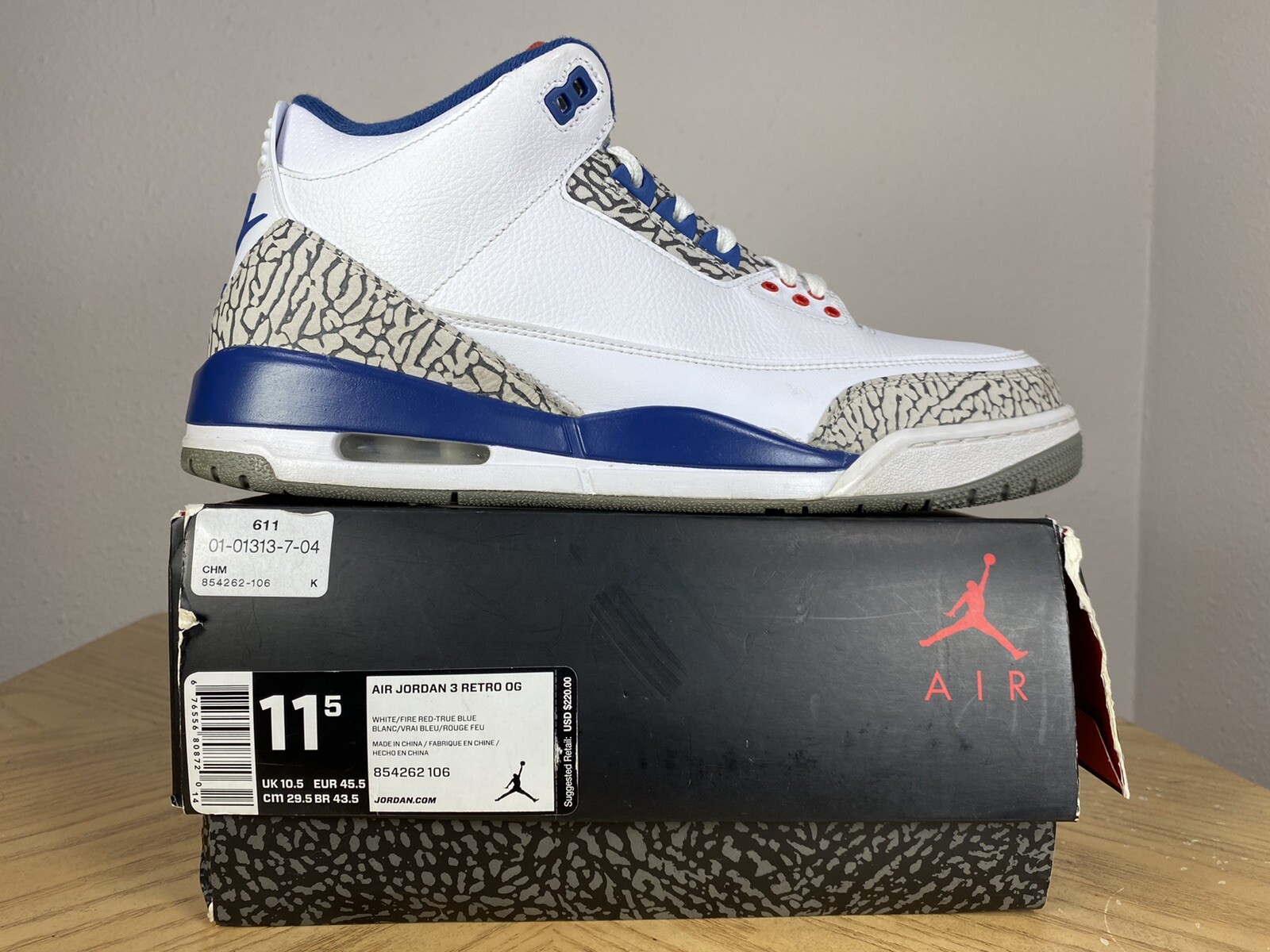 white red and blue jordan 3