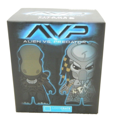 Loot Crate Exclusive Alien VS Predator AVP Titan Vinyl 4.5'' Figure Blind Box NEW