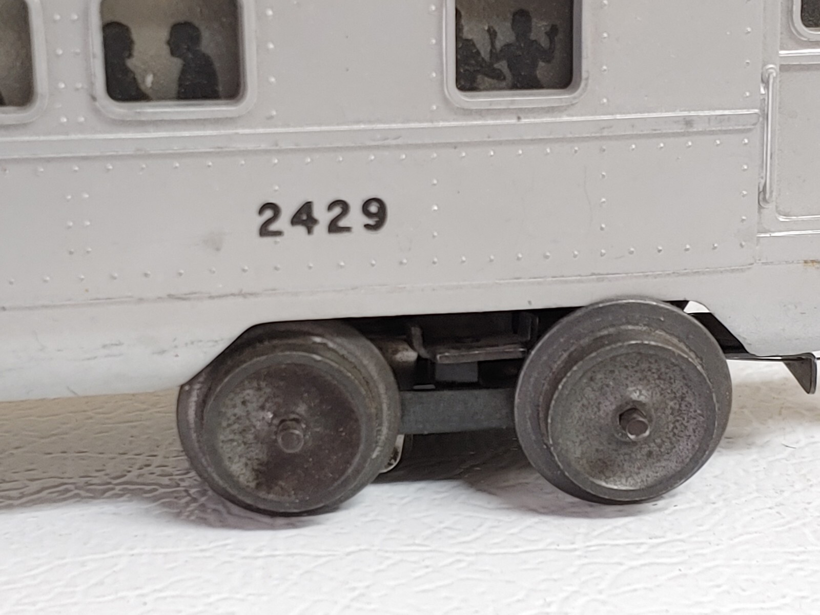 LIONEL 2429 LIVINGSTON PASSENGER CAR for Repair Postwar O Gauge eBay