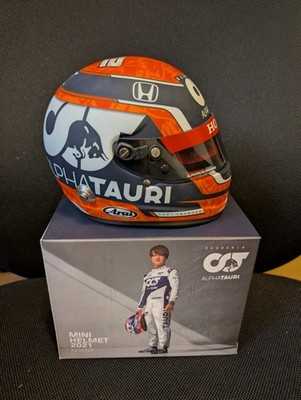 2021 Yuki Tsunoda 1:2 Arai Helmet F1 Alpha Tauri