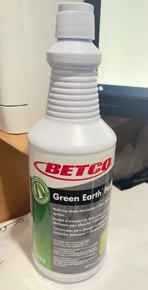 1 Quart Betco 1331200 Green Earth Push Drain Maintainer/Cleaner 32 oz