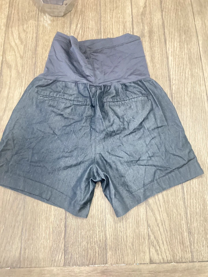 Pantalones cortos de mezclilla de maternidad Liz Lange para mujer talla M Foto 2 de 3
