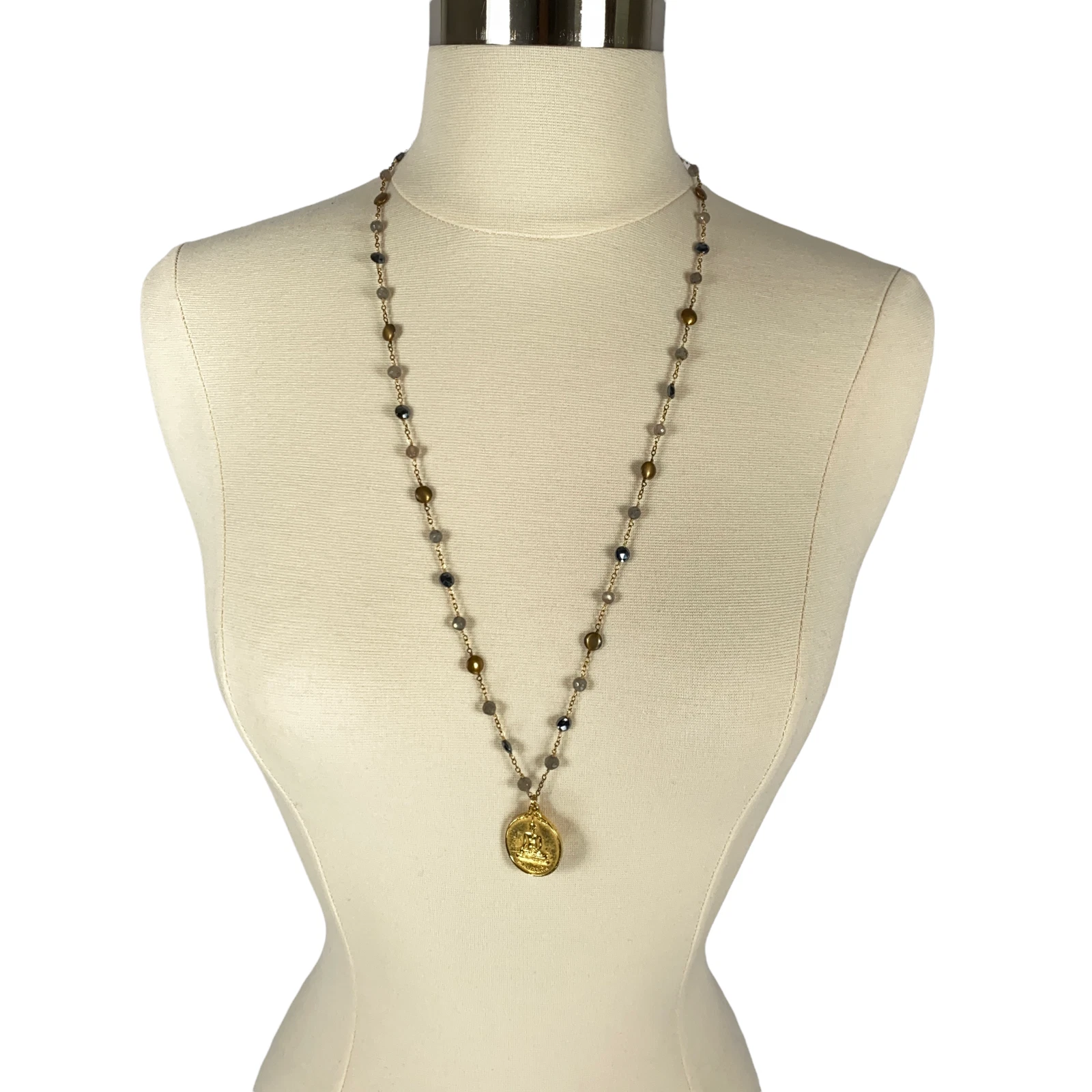 VETEMENTS Collana Moda Gioielli Perline Sfaccettate Pietre Metallo Yogi Ciondolo 30