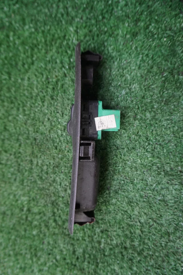 Interruptor de ventana trasero izquierdo Oldsmobile Silhouette 1997 1998 1999 00 OEM 10416106 Foto 2 de 4