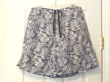 LL Bean Men's Size L Blue Color Tropical Design Swim Shorts Item OJBG5