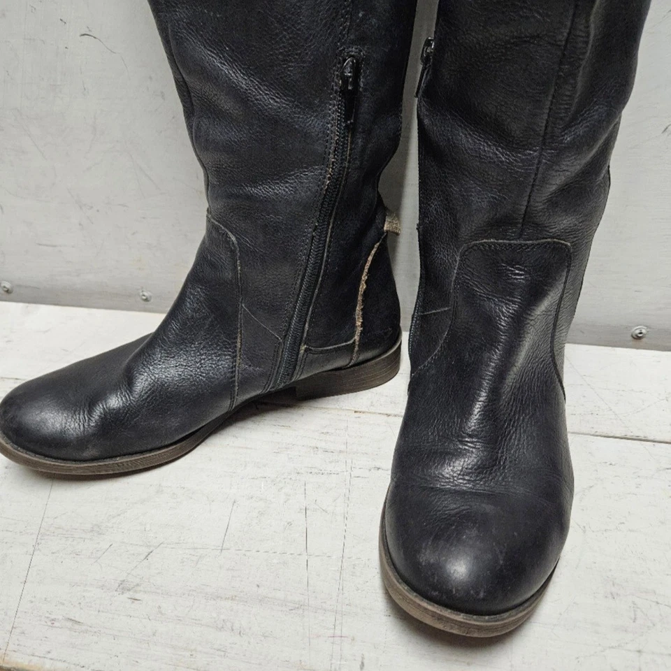 Lucky Brand tall black leather riding style boots ~ womens size 8 - Image 3 of 4