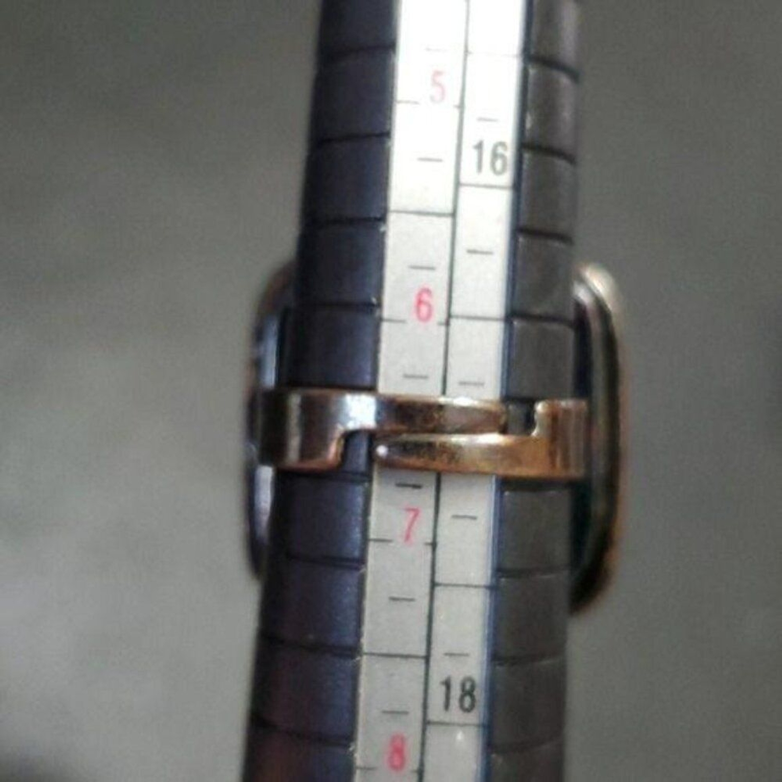 Dark silver tone rhinestone adjustable ring - image 6