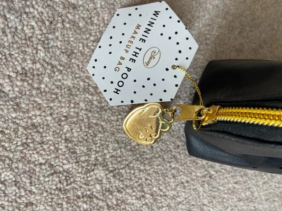 Disney Winnie The Pooh Make Up Bag - Image 3 of 4