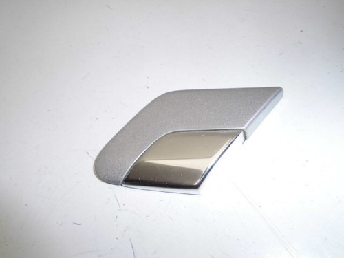 Original VW Phaeton 3D Kotflügel Endstück Reibleistenrand Zierleiste HL