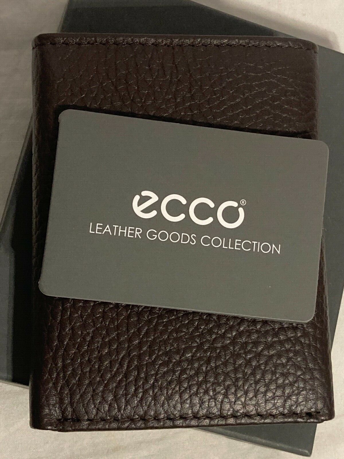 ecco Olle Cow Leather Trifold Wallet Men's Brown Mocha. 1 pc. 19 Q3