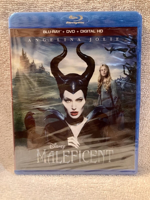 Disney Maleficent Blu-Ray/DVD Combo Pack Sealed Brand New Angelina Jolie