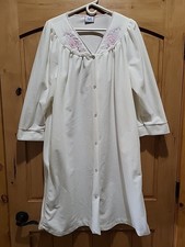 Lady Manhattan House Coat Nightgown Robe Pearl Snaps White Floral Fleece Vtg