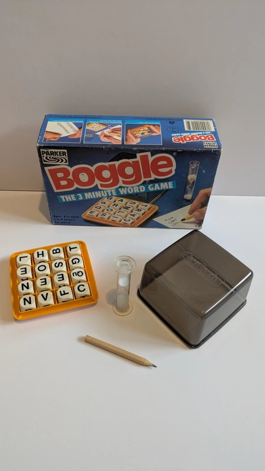 Boggle Parker Brothers Board Game 1992 Vintage Set - Used Family Fun Game Retro - Image 3 of 4