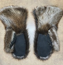 Canadian Beaver Fur Mittens, Size Women's Large