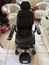 Electric Power Chair 300 lb Capacity Compact Merits P322 Vision CF FWD