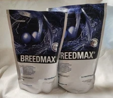BREEDMAX STIMULATES FERTILITY IN BIRDS COMES IN 2 SIZES