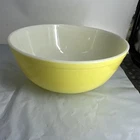 Pyrex Yellow Nesting Mixing Bowl Pre # (404 Size) T.M. Reg 1940's Vintage 10.5"