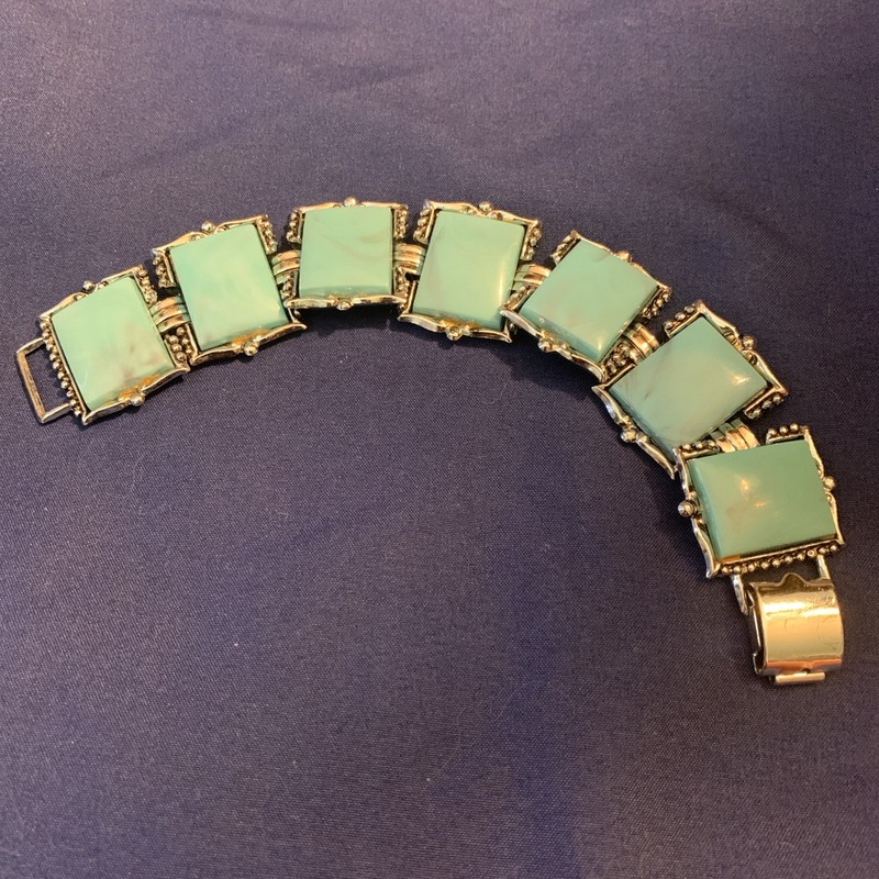Vintage Karu Arke Faux Turquoise Silver Tone Clasp Bracelet