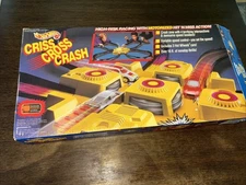 USED 1992 VINTAGE HOT WHEELS CRISS CROSS CRASH COURSE SET 7996 MISSING PIECES