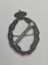 Original WW2 Italian Air Force Torpedo Bomber Qualification Badge in Silver