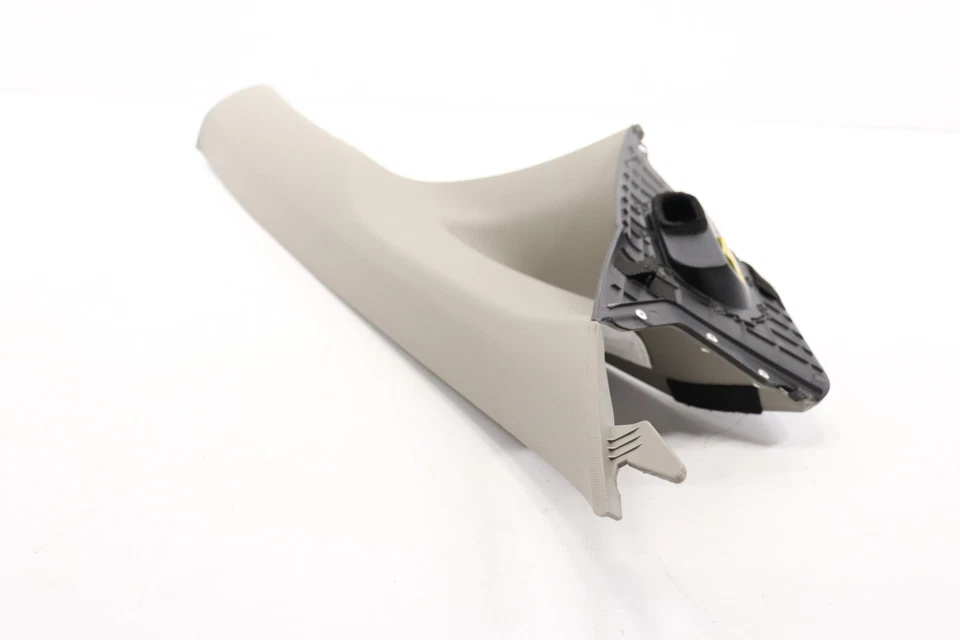 KIA SEDONA 2015-2018 PARTE DELANTERA DERECHA UN PILAR MOLDURA CUBIERTA PANEL FABRICANTE ORIGINAL GRIS_CQA Foto 4 de 4