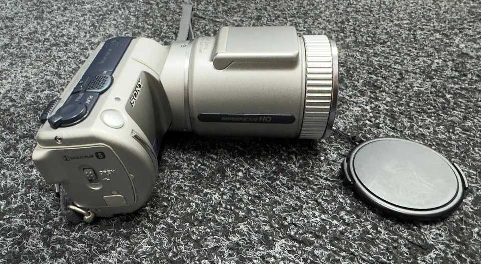 Sony Cybershot DSC-F505V 2.1MP Digital Camera FREE POST - Image 4 of 4