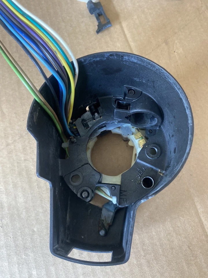 84-87 Chevy Truck Tilt Steering Column Upper Housing GM - Image 4 of 4