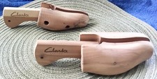 ONE 1 PAIR STRETCHER / KEEPERS SHOE TREE L CEDAR WOOD CLARKS ENGLAND WOMEN  S