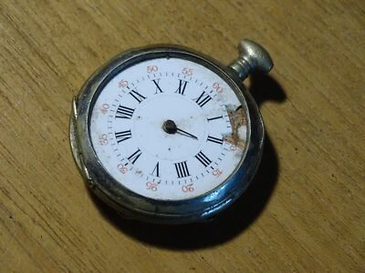 ANCIENNE MONTRE A GOUSSET - Photo 1/4