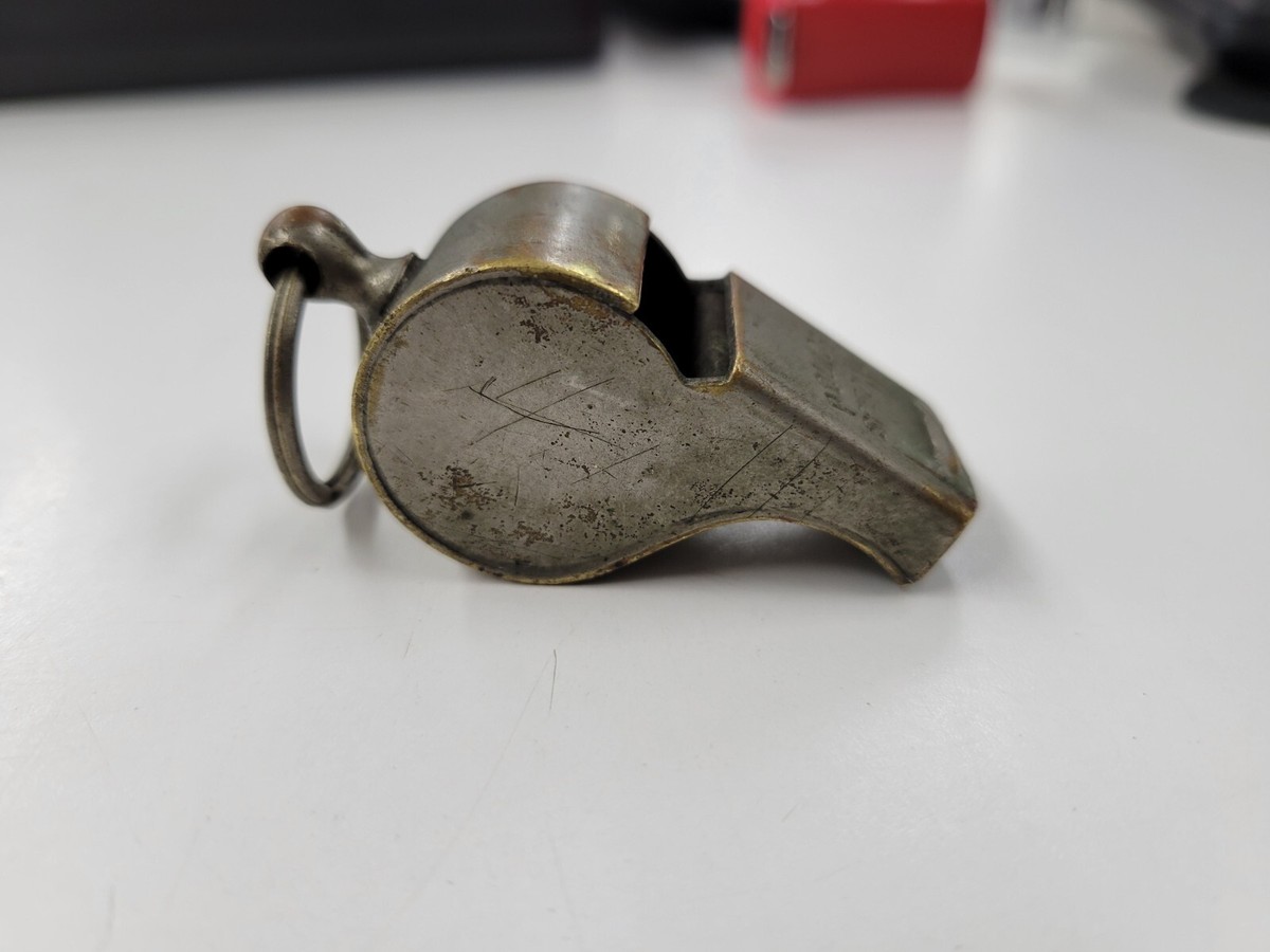 RARE 1940s A2 military Whistleホイスル RARE 1940s A2 military Whistleホイスル RARE 1940s A2