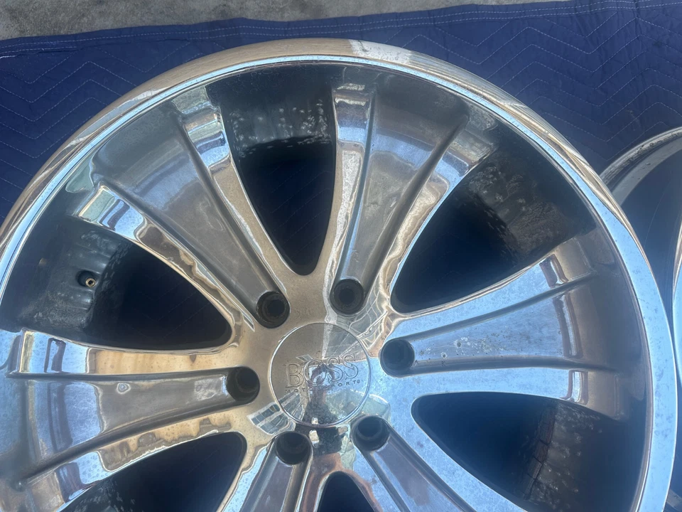 (4) 20" Vintage Boss Type 311 Wheels 20x8.5 Rims 6x5.5 Chevy GMC Toyota Nissan - Image 3 of 4