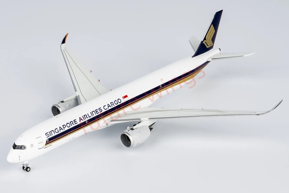 1:400 NG Models NG46003 Singapore Airlines Cargo A350F +Free