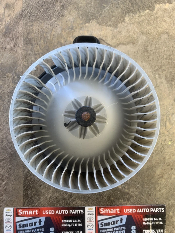 Toyota 4runner 2010 2020 conjunto de motor soplador OEM 8710360400 Foto 4 de 4